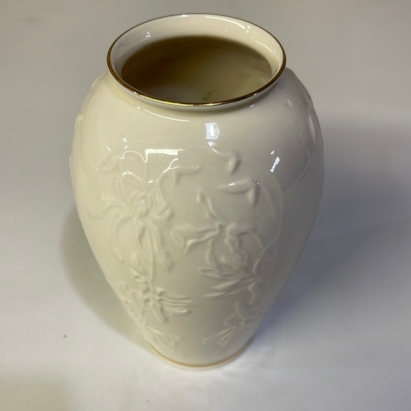 Lenox Other - Lenox Vase 7 1/2” Tall